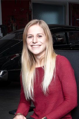 Amanda Hirschi.jpg