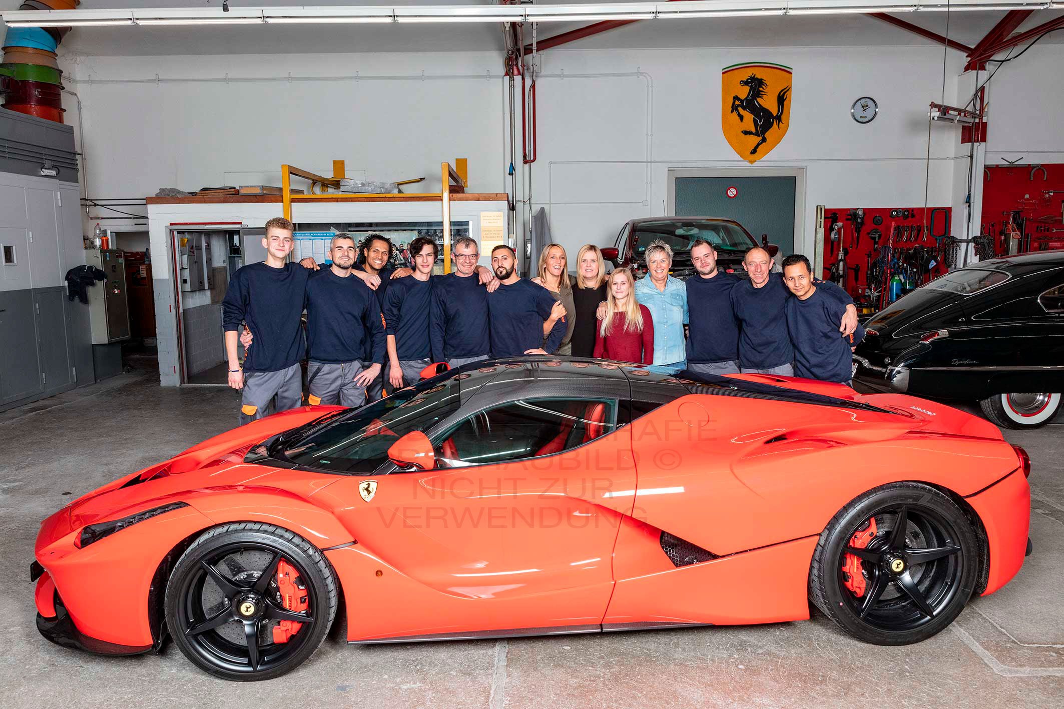 Carrosserie-Schmid-2018-Gruppenbild.jpg